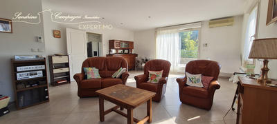 Appartement - 88 m² - 3 pièces