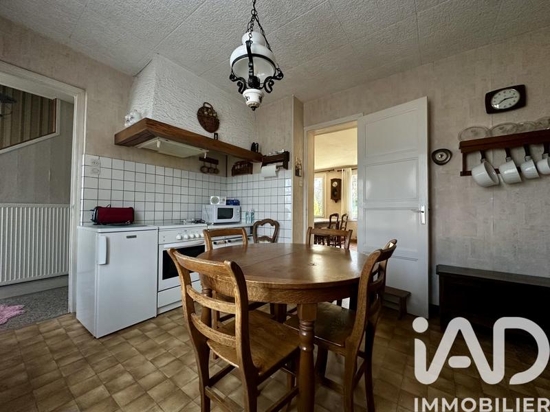 Maison - 93 m² - 5 pièces