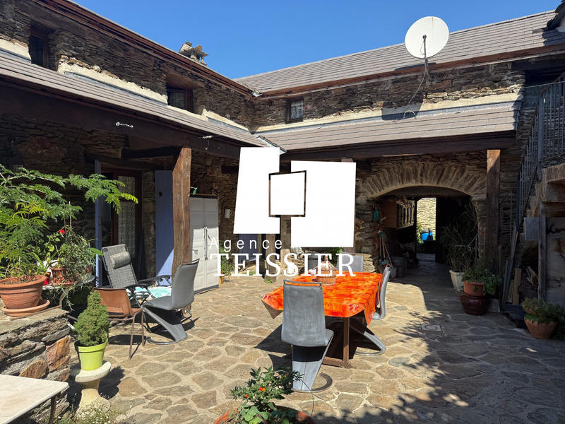 Maison - 112 m² - 5 pièces