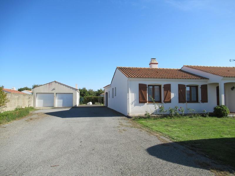 Maison traditionnelle - 85 m² - 5 pièces