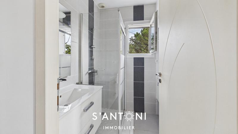 Maison - 122 m² - 4 pièces