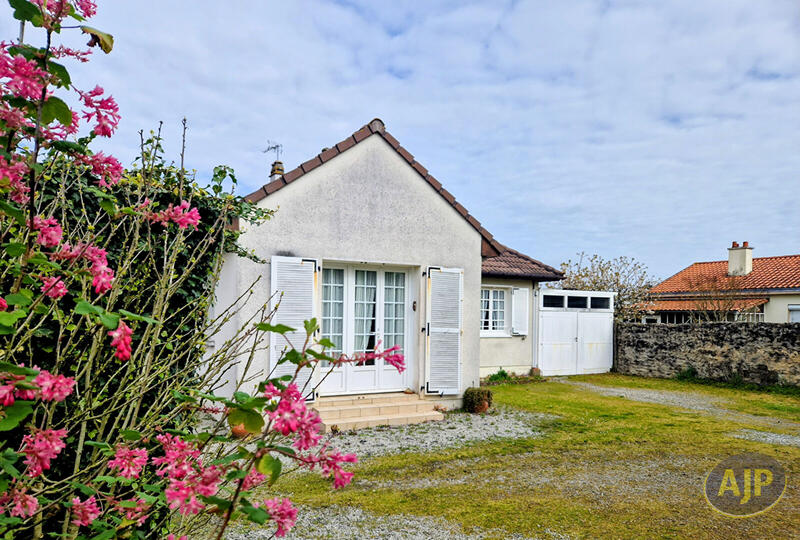 Maison - 82 m² - 4 pièces