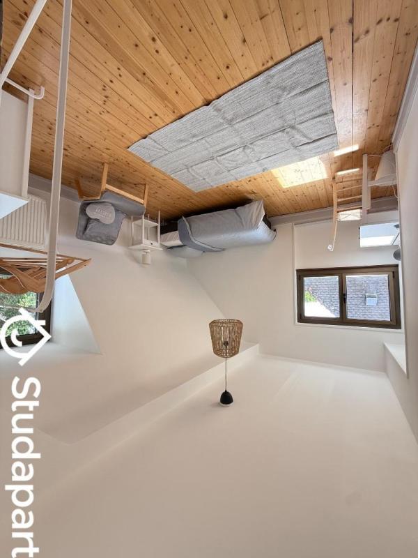 Chambre - 17 m² - 1 pièce