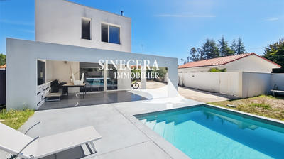 Villa - 140 m² - 6 pièces