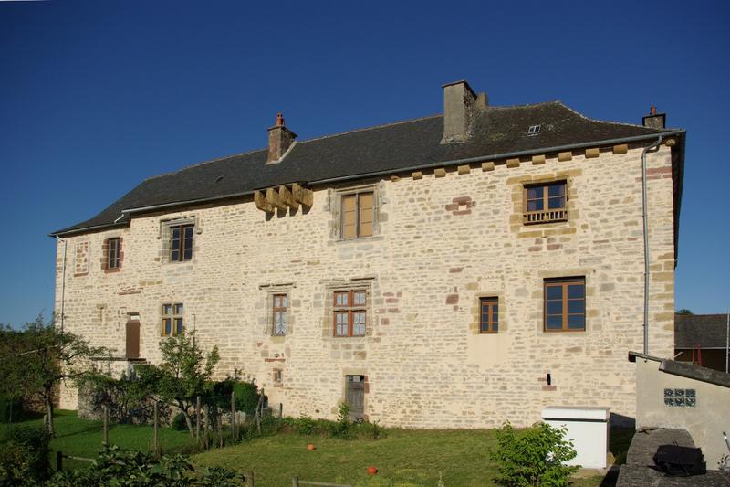 Maison - 280 m² - 7 pièces