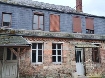 Maison - 145 m² - 8 pièces