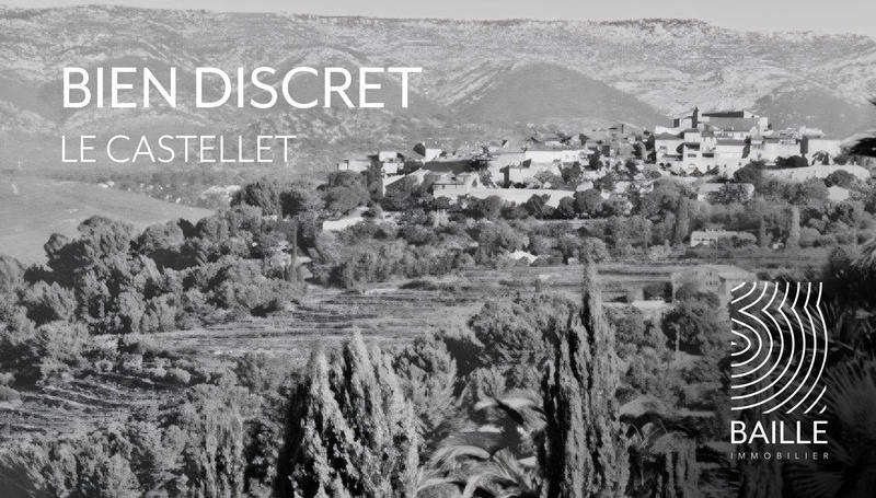 Maison - 273 m² - 9 pièces