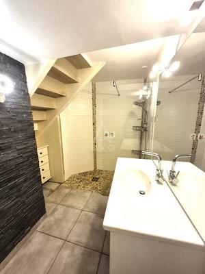 Maison - 174 m² - 6 pièces