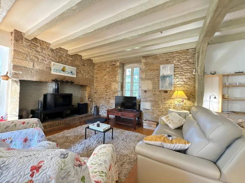 Maison - 537 m² - 22 pièces