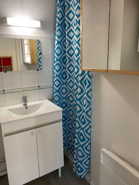 Studio - 19 m² - 2 pièces