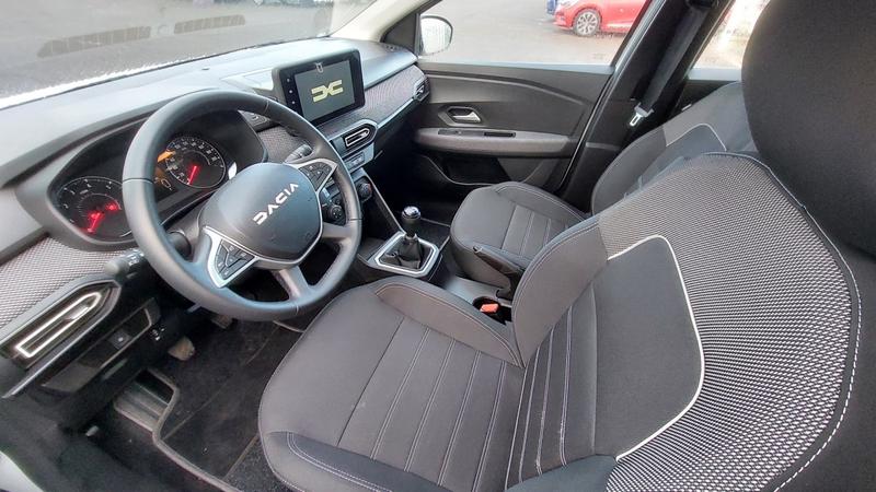 Dacia sandero III expression TCe 90 -24