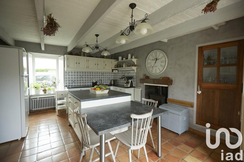 Maison - 164 m² - 8 pièces