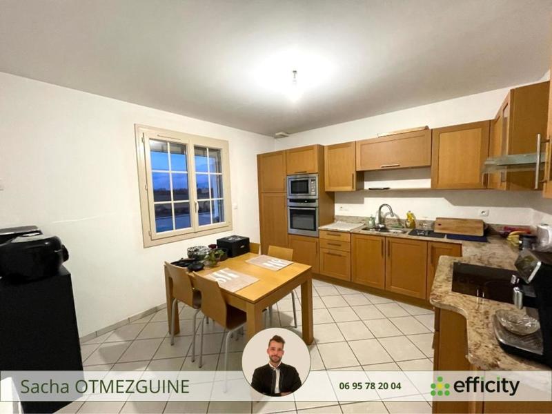 Pavillon - 120 m² - 5 pièces