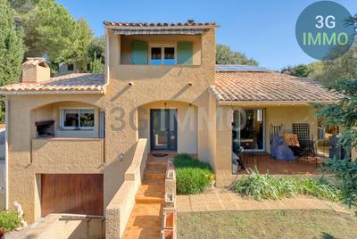 Maison - 167 m² - 6 pièces