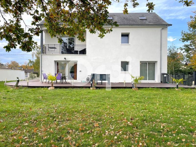 Maison - 265 m² - 7 pièces