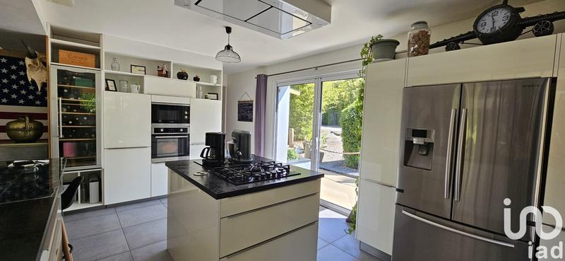 Maison - 183 m² - 5 pièces