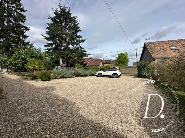 Maison - 288 m² - 13 pièces