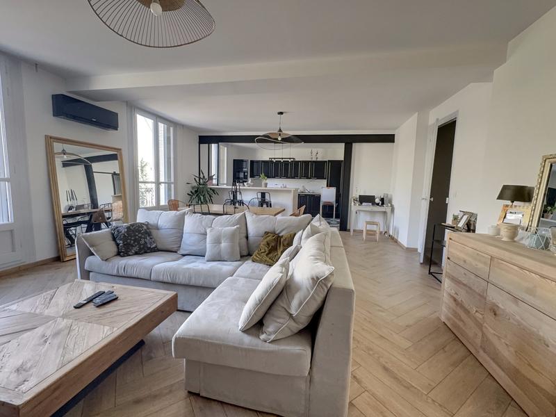 Appartement - 138 m² - 5 pièces