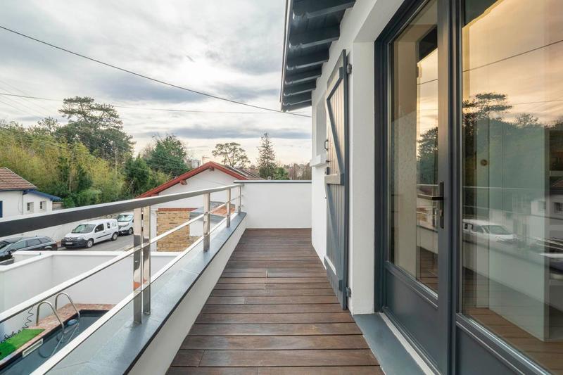 Maison de ville - 145 m² - 4 pièces