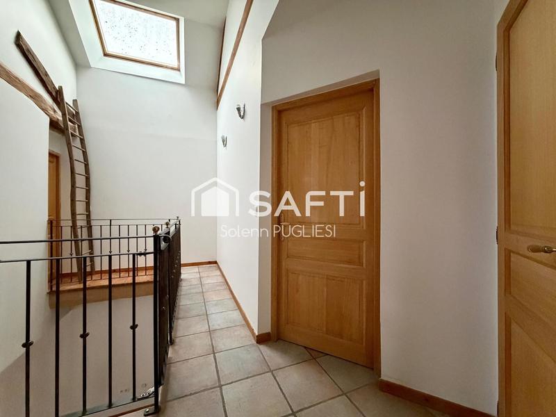 Maison - 140 m² - 6 pièces