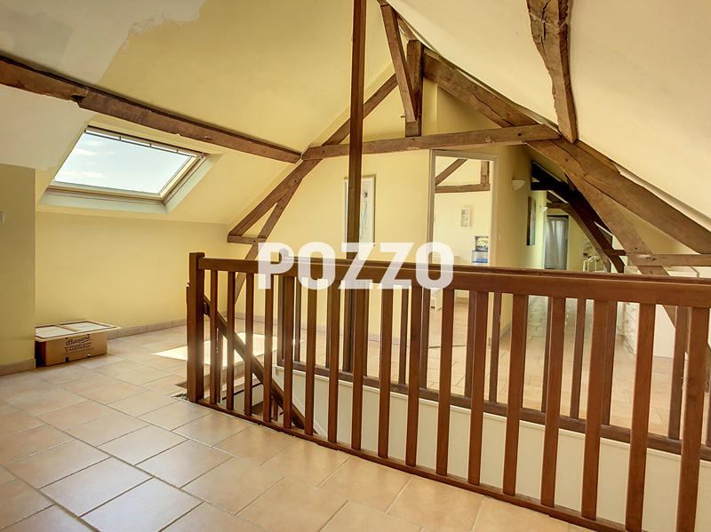 Maison - 295 m² - 10 pièces