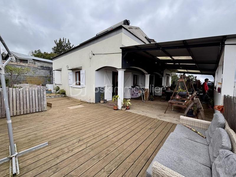 Maison - 110 m² - 5 pièces