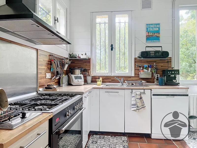 Maison - 164 m² - 4 pièces