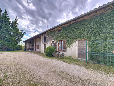 Ferme - 334 m² - 7 pièces