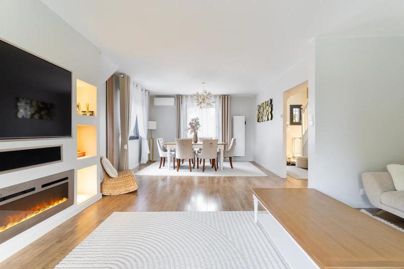 Maison - 135 m² - 6 pièces