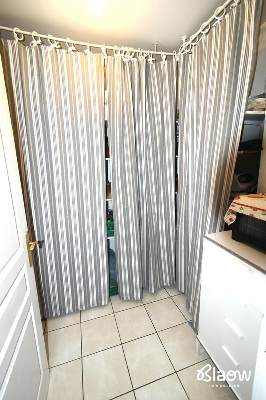 Appartement - 90 m² - 4 pièces