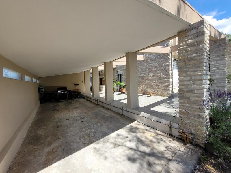 Villa - 207 m² - 7 pièces