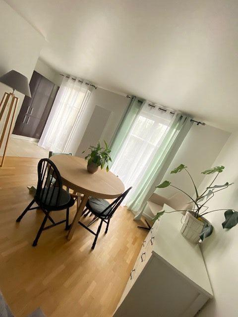 Duplex - 76 m² - 4 pièces