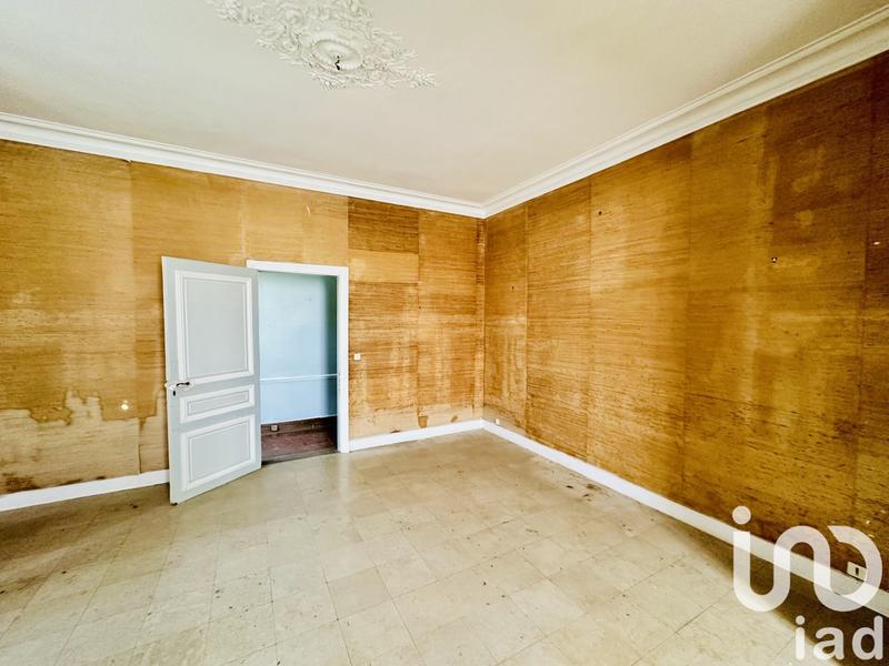 Maison - 548 m² - 19 pièces