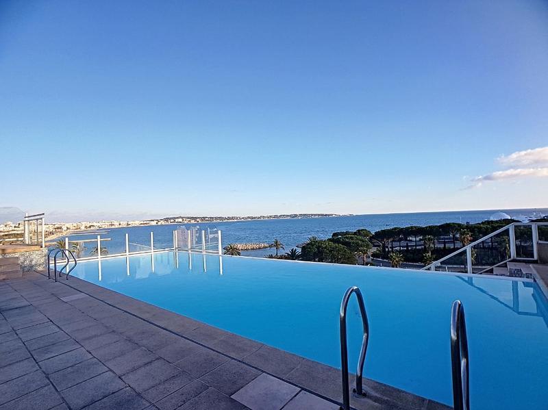 Appartement - 97 m² - 3 pièces