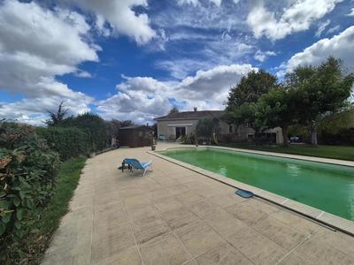 Maison - 164 m² - 5 pièces