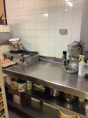 Fonds de commerce - 140 m²