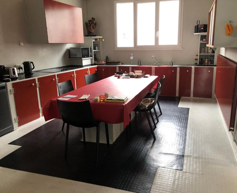 Maison - 798 m² - 12 pièces