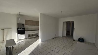 Appartement - 79 m² - 4 pièces