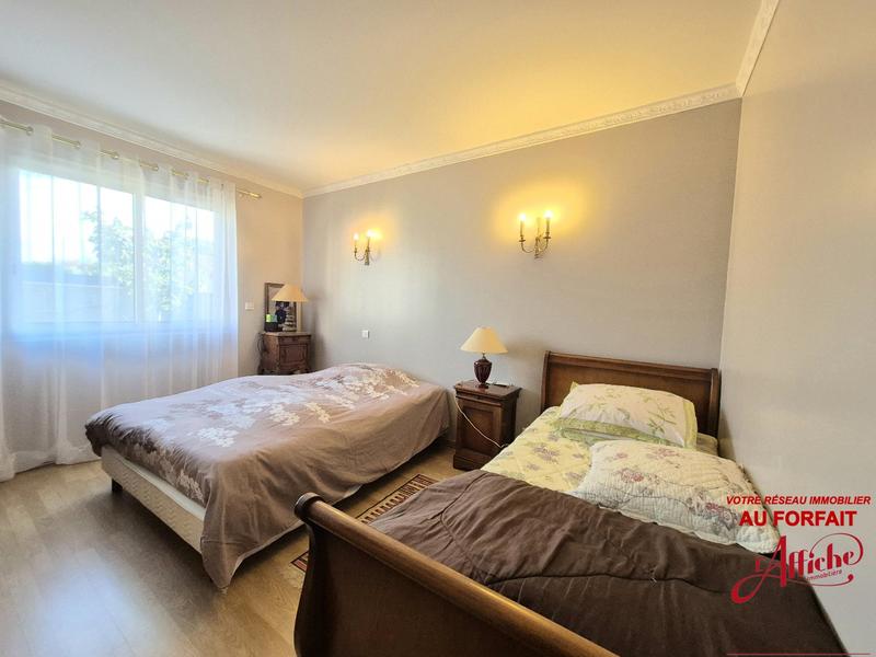 Maison - 160 m² - 4 pièces