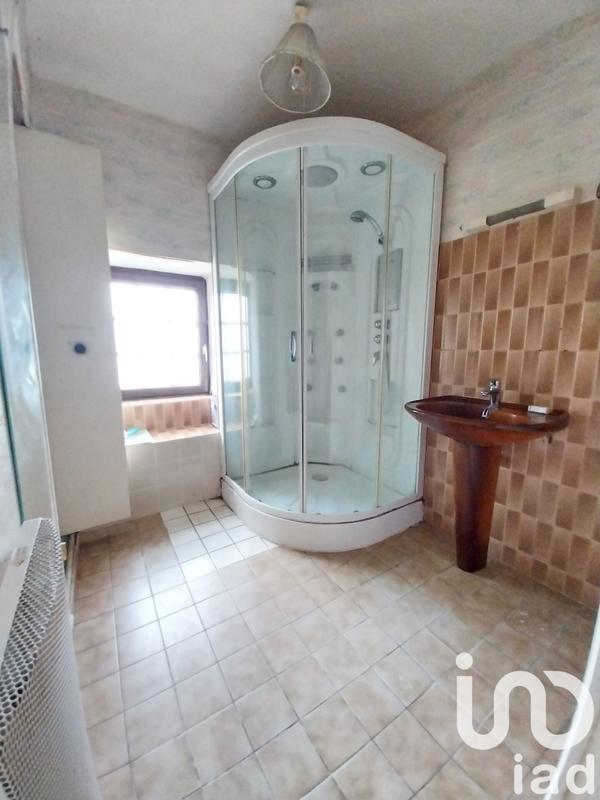 Maison - 95 m² - 5 pièces