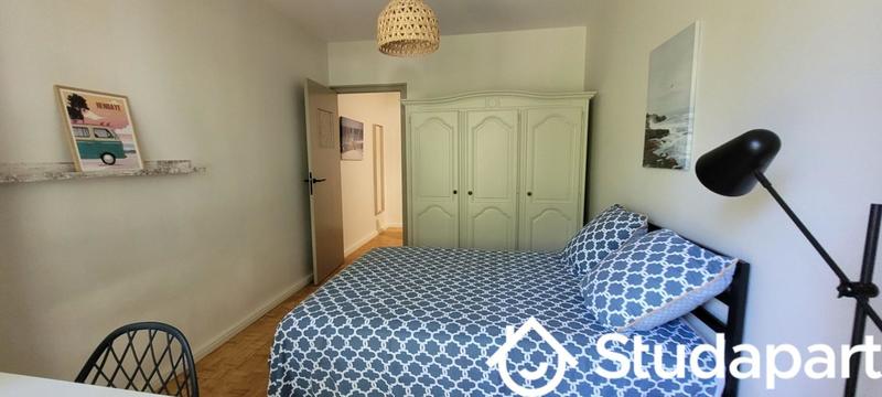 Chambre - 10 m² - 1 pièce