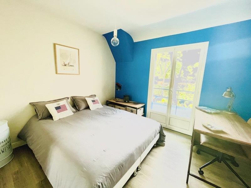 Maison - 196 m² - 8 pièces