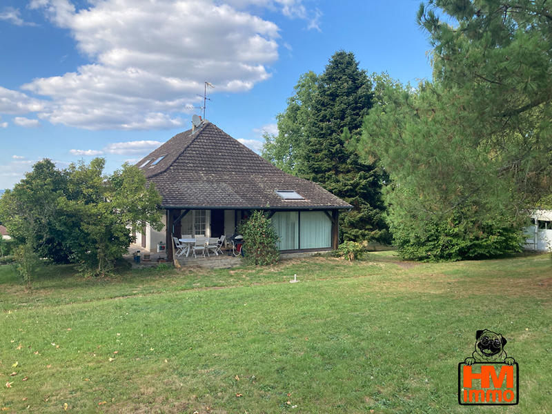 Maison - 147 m² - 8 pièces