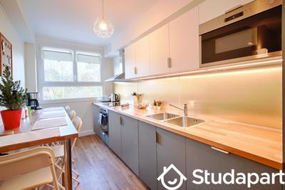 Chambre - 12 m² - 1 pièce