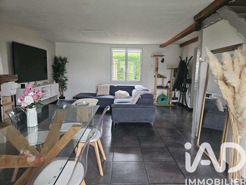 Maison - 95 m² - 5 pièces