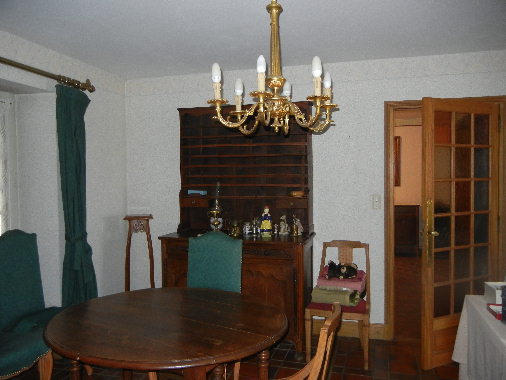 Maison - 290 m² - 9 pièces