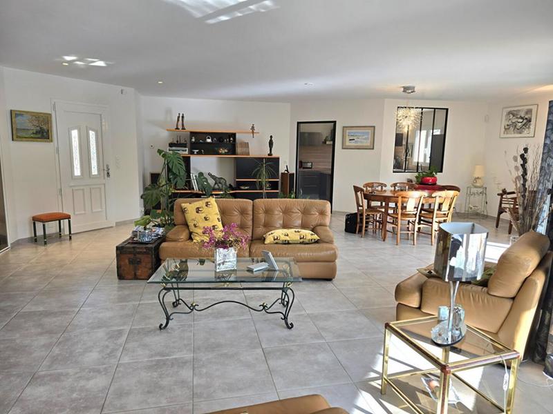 Maison - 146 m² - 5 pièces