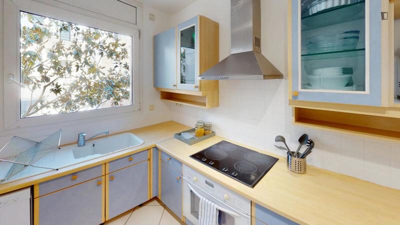 Chambre - 11 m² - 4 pièces