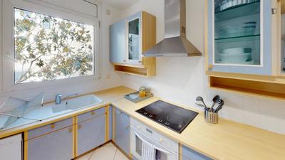 Chambre - 11 m² - 4 pièces