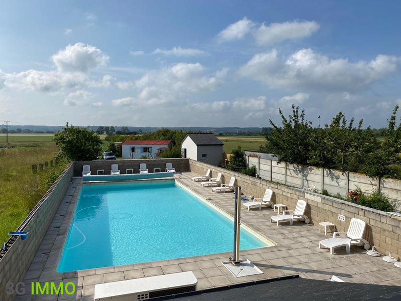 Maison - 145 m² - 9 pièces